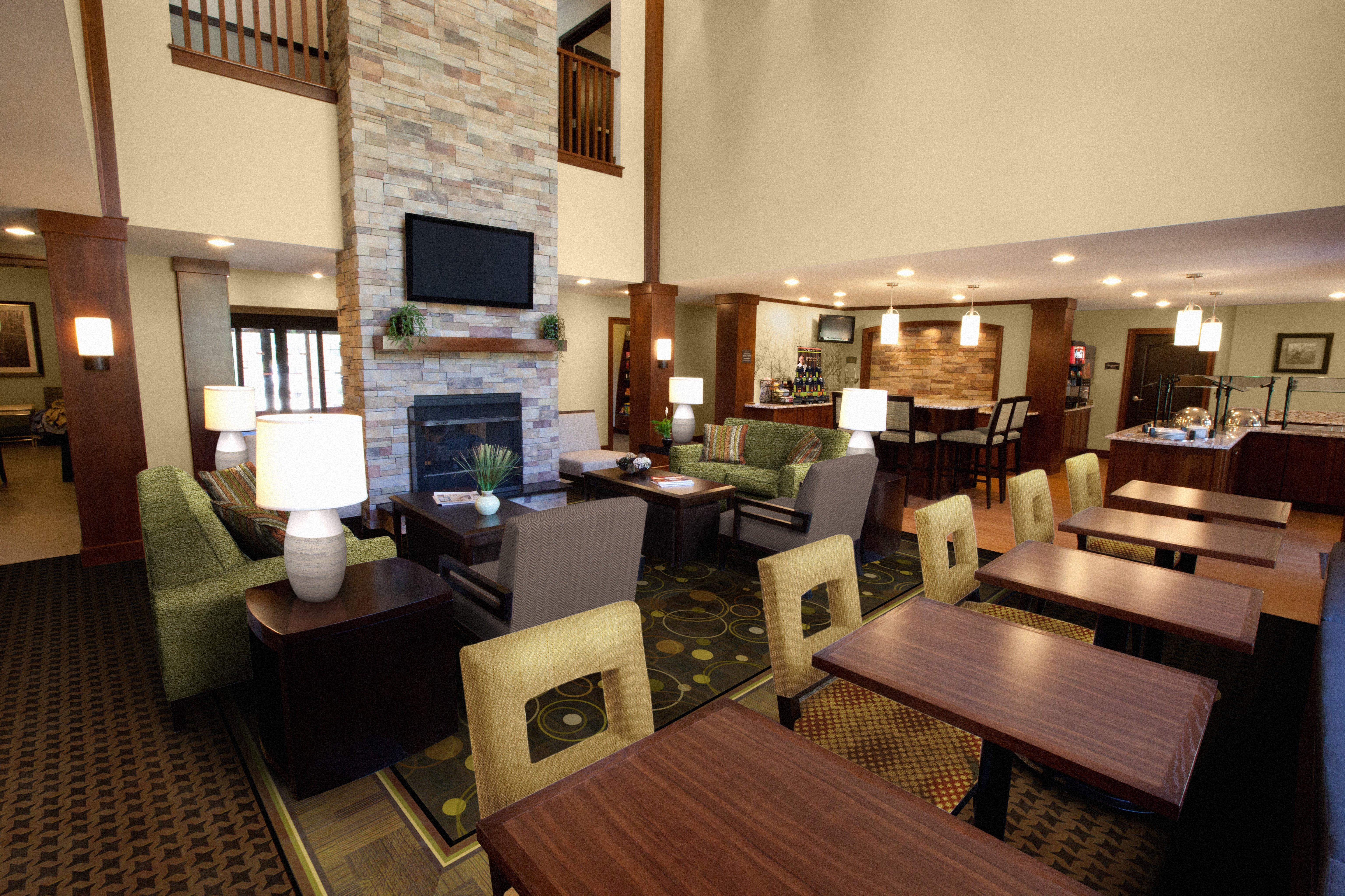 Staybridge Suites Dearborn By Ihg Exterior photo